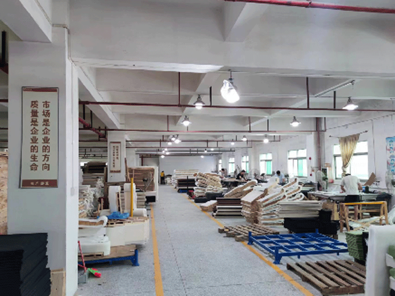 Visiting a cushioned bed furniture factory: the source of comfort and quality！