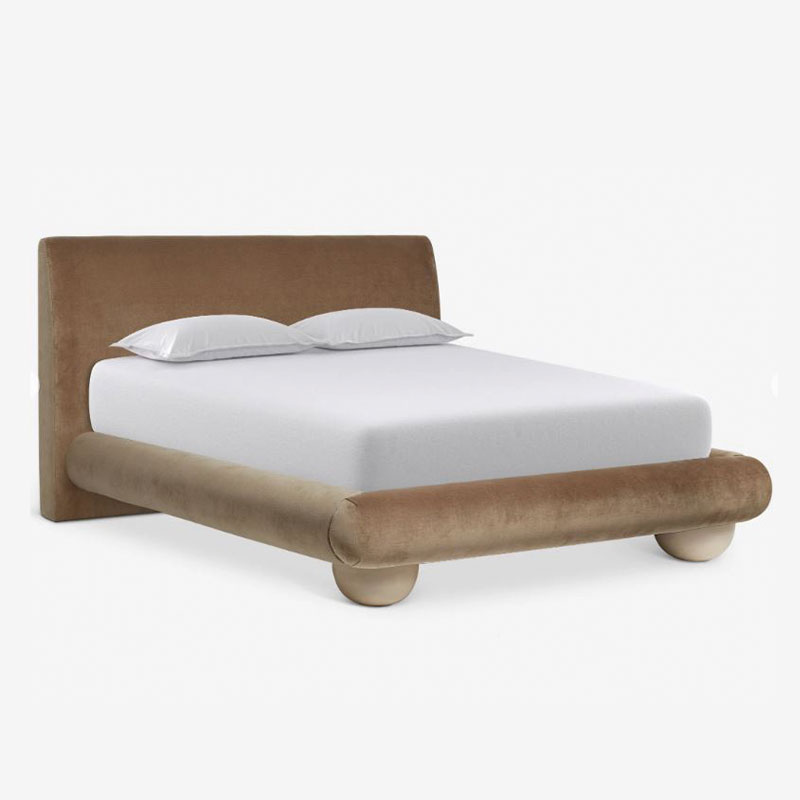 Luxurious and comfortable: comfortable and breathable soft bed, bringing you the ultimate sleeping experience